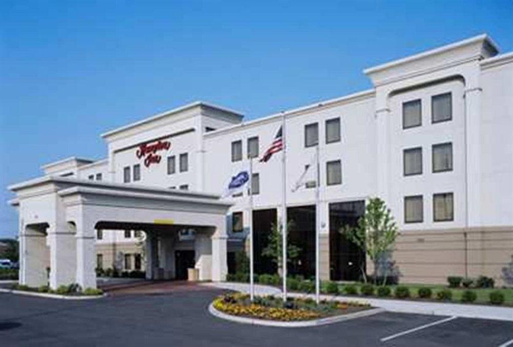 Hampton Inn Linden Exteriör bild