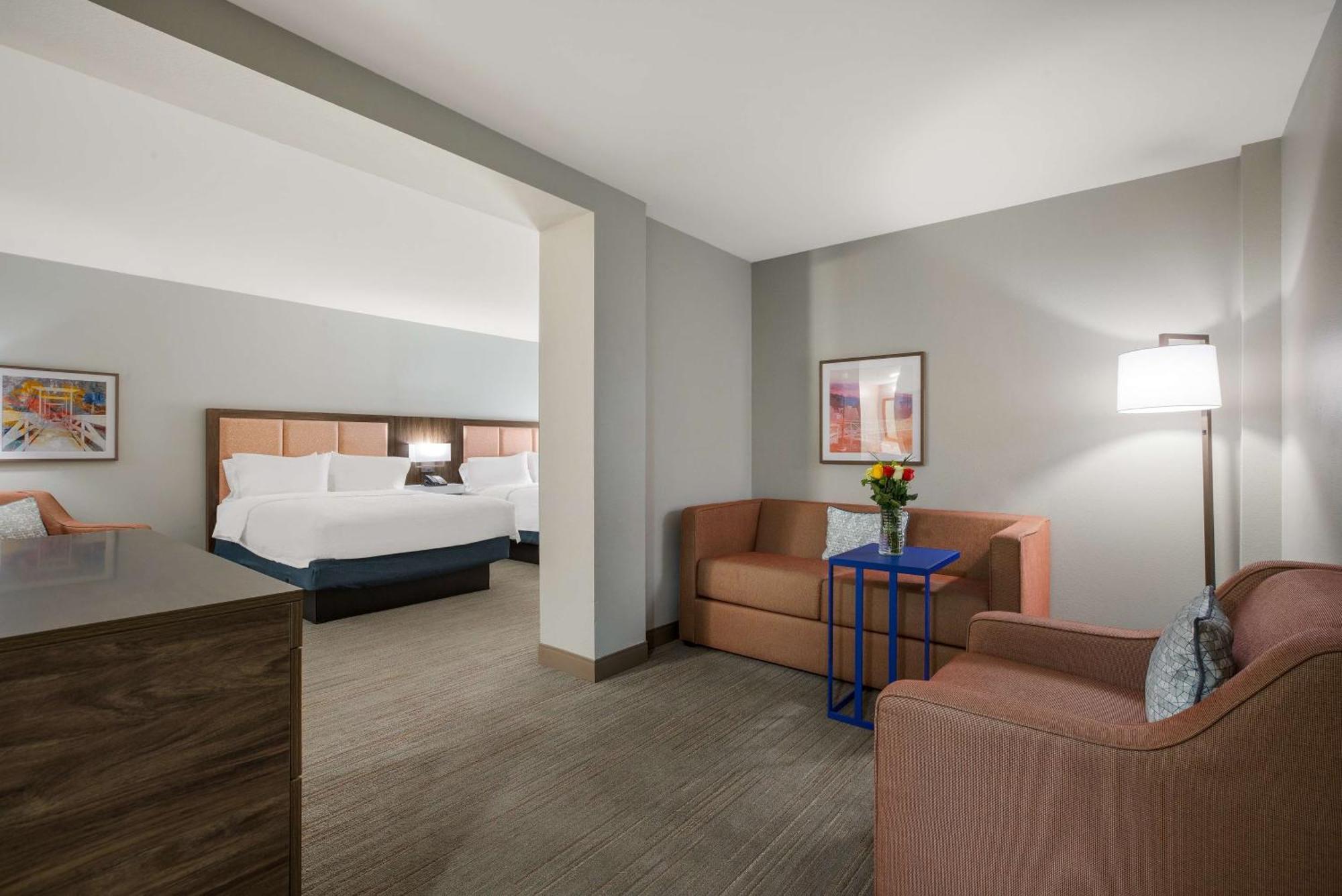 Hampton Inn Linden Exteriör bild