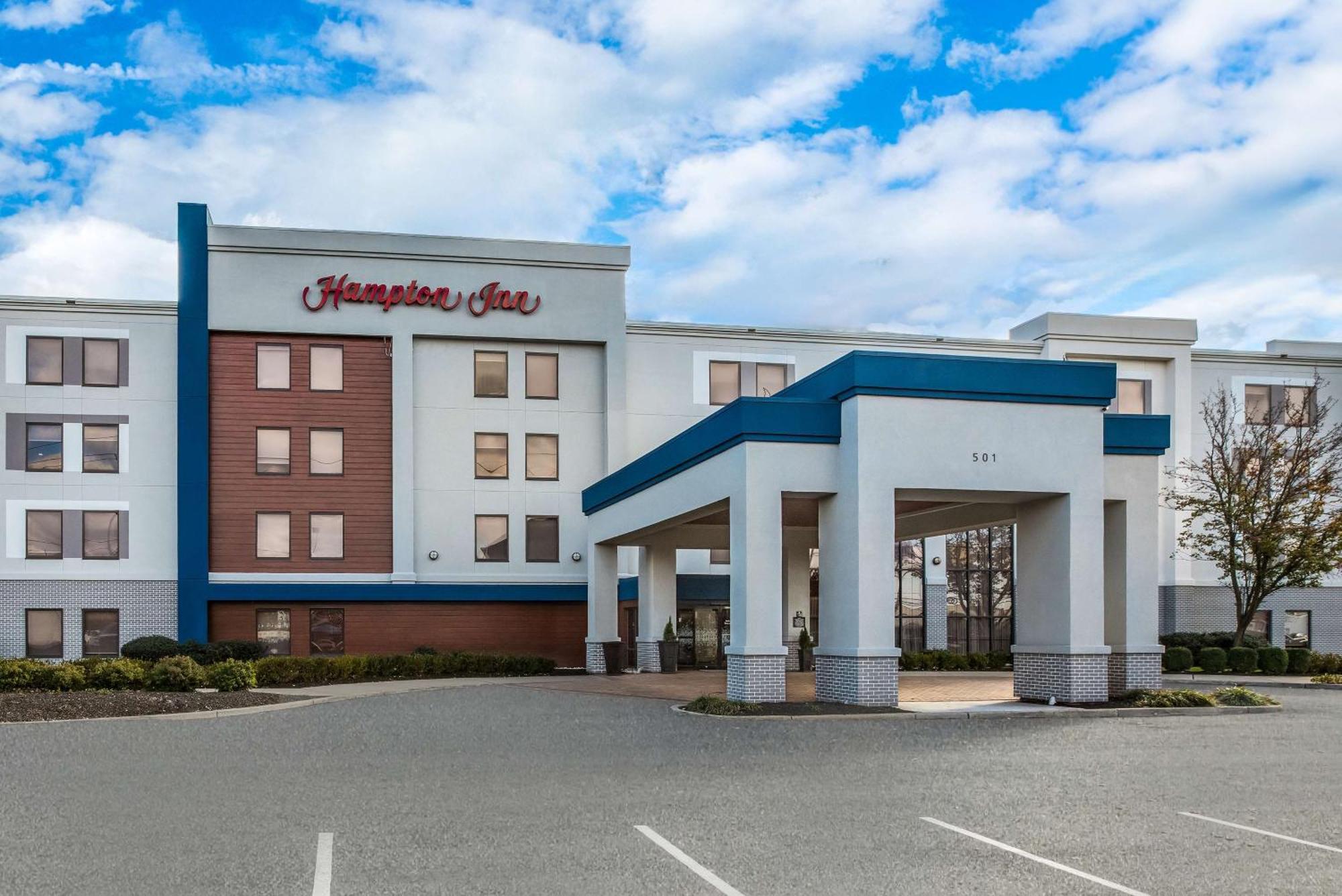 Hampton Inn Linden Exteriör bild